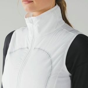 Lululemon White Run for Cold Vest